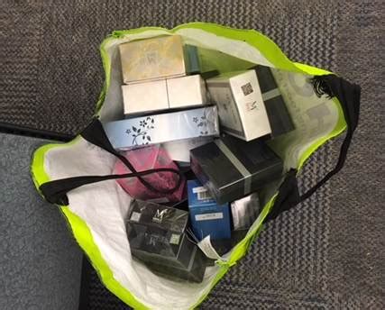 are people being drugged in parking lots by fake perfume